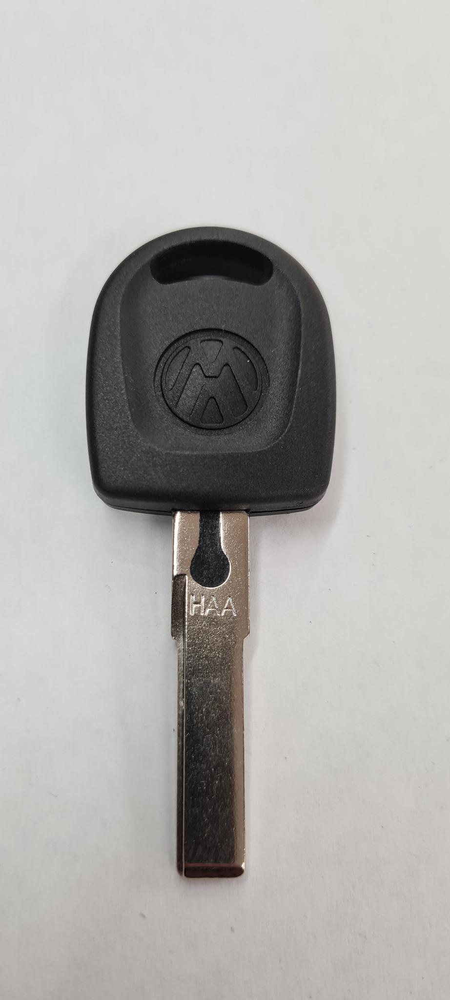 Llave de coche con mando codificada